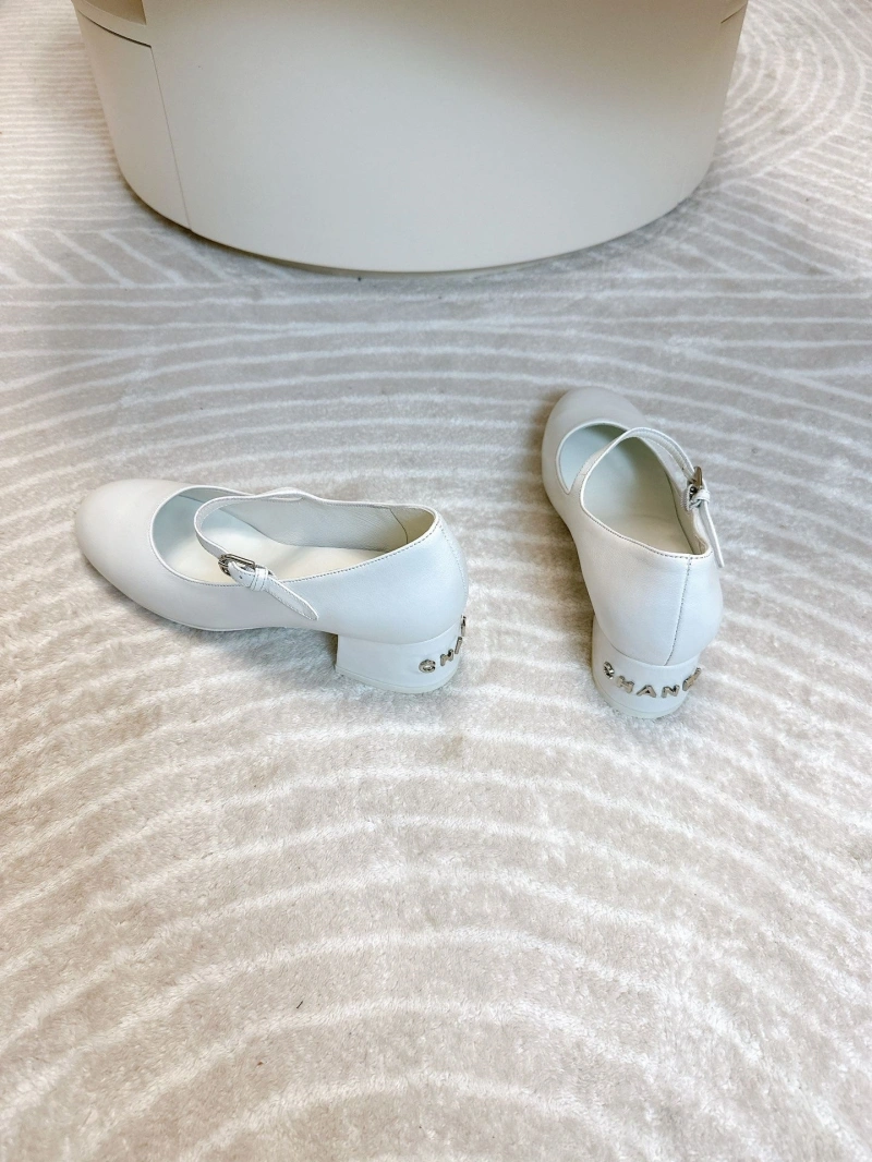Flexible Chxnxl Sandals 130734