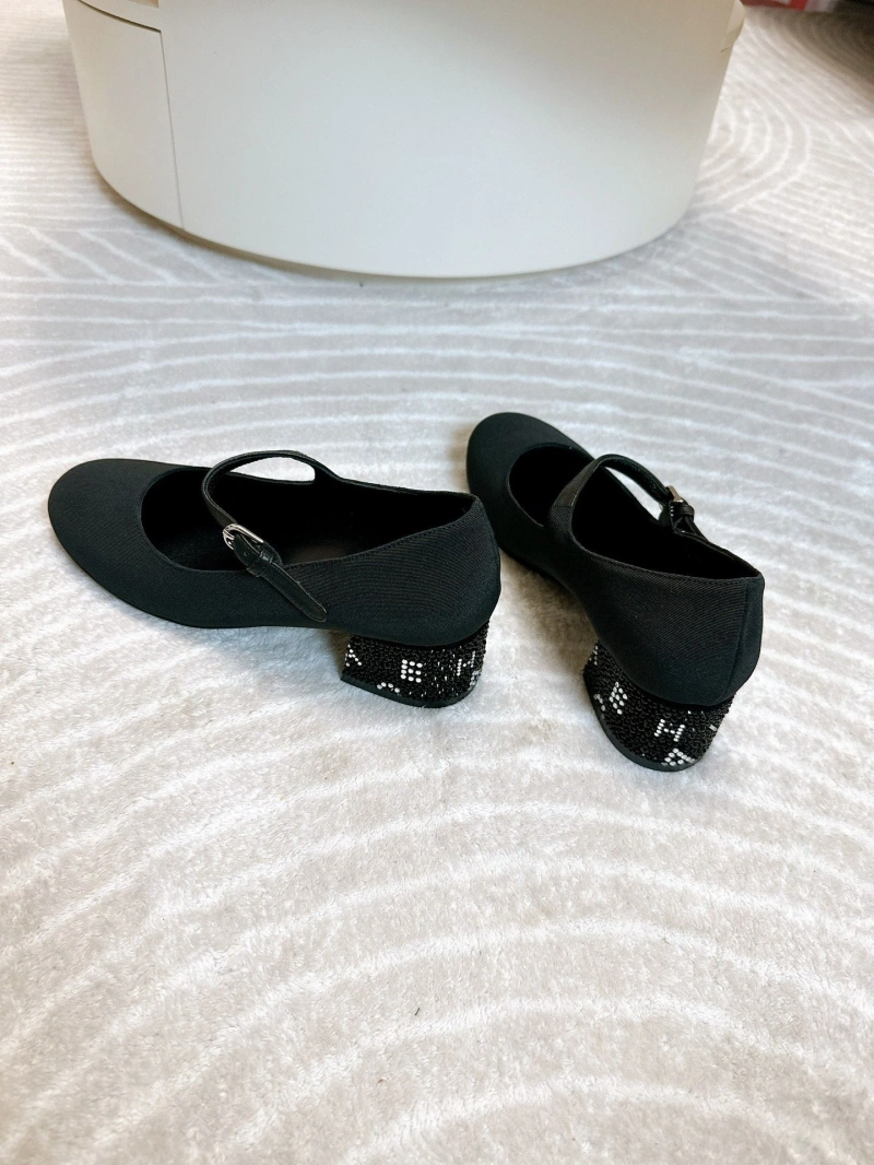 GoodFit Chxnxl Sandals 130733