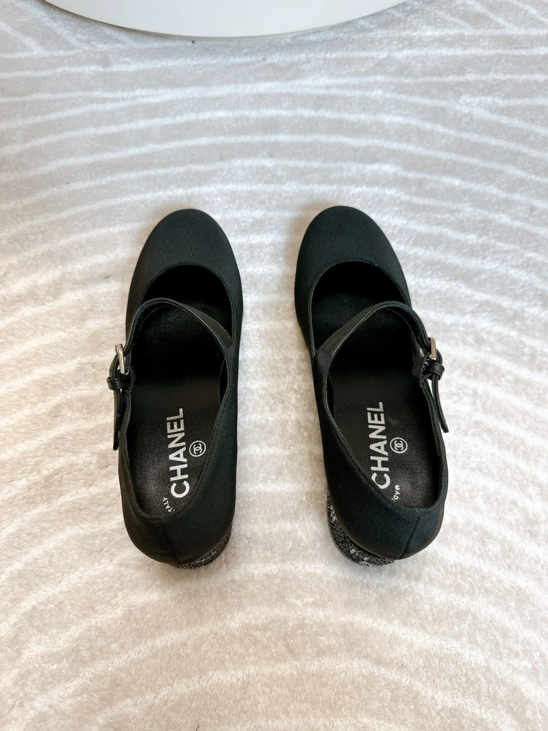 GoodFit Chxnxl Sandals 130733