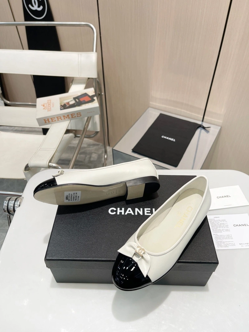Soft Chxnxl Flat Shoes 131626