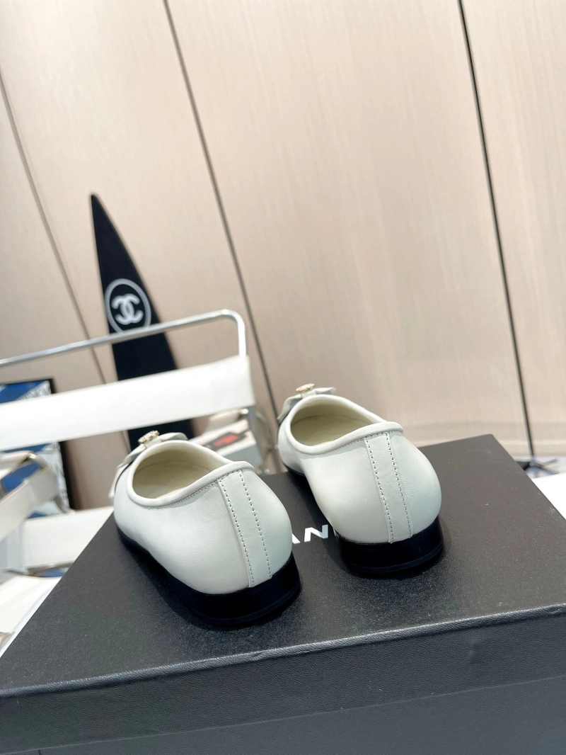 Soft Chxnxl Flat Shoes 131626