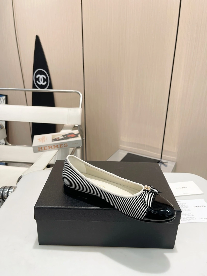 Chxnxl Flat Shoes GoAnywhere 131624