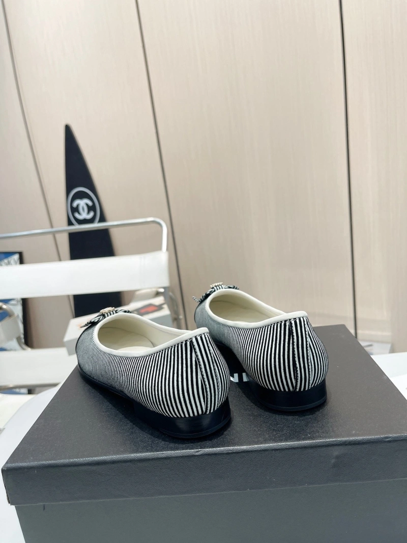 Chxnxl Flat Shoes GoAnywhere 131624
