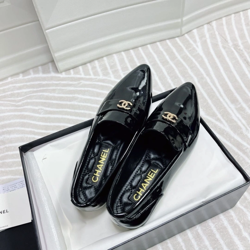 Chxnxl Leather Shoes Bold 131378