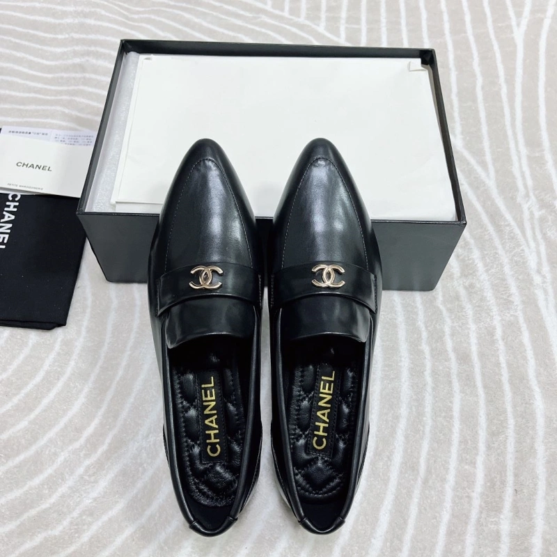 Trendsetting Chxnxl Leather Shoes 131380