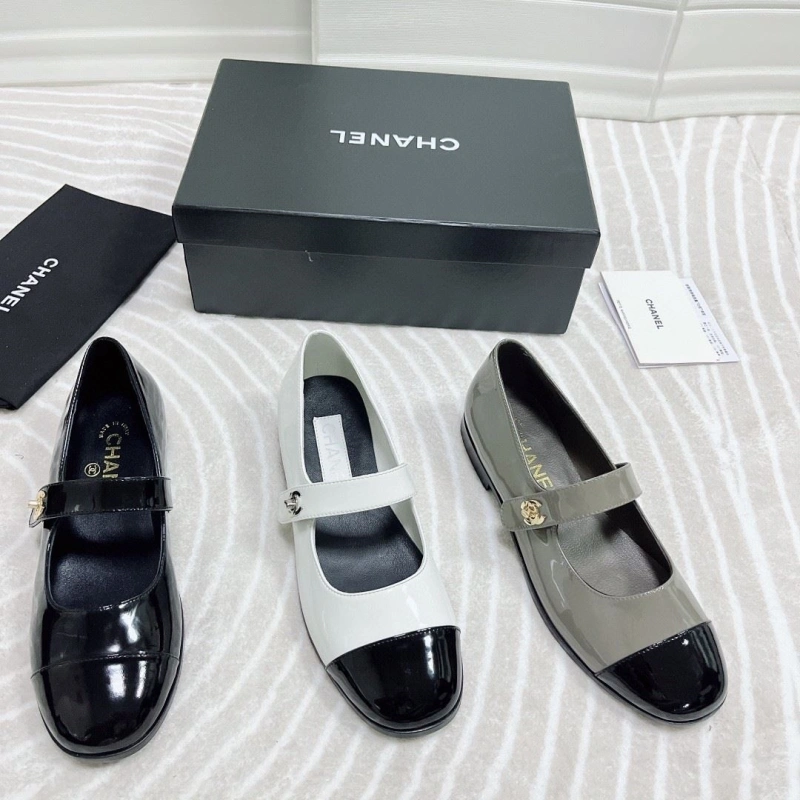 EyeCatching Chxnxl Flat Shoes 131601