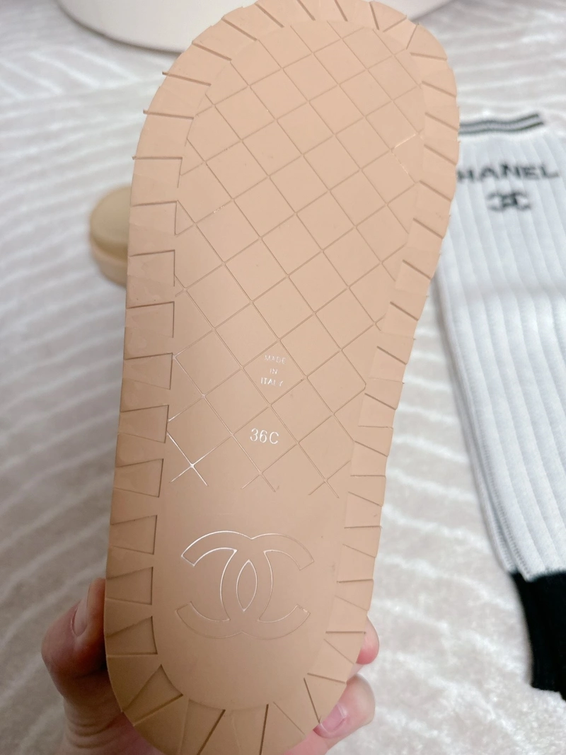 Soft Chxnxl Slippers 132191