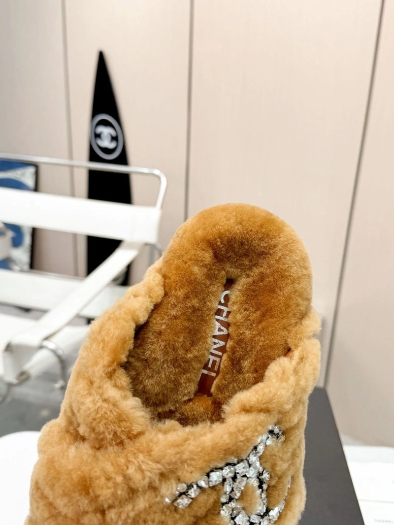 Reliable Chxnxl Slippers 132182