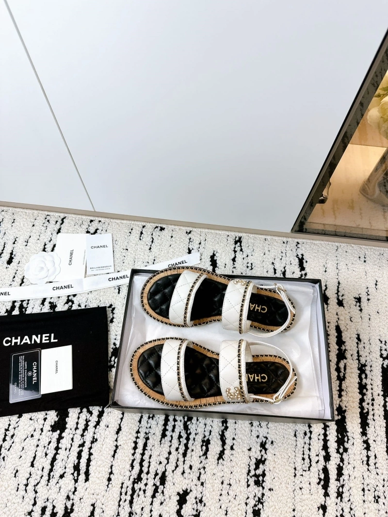Classic Chxnxl Sandals 130719