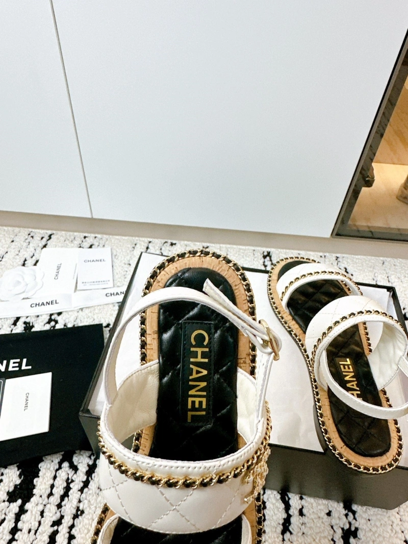 Classic Chxnxl Sandals 130719