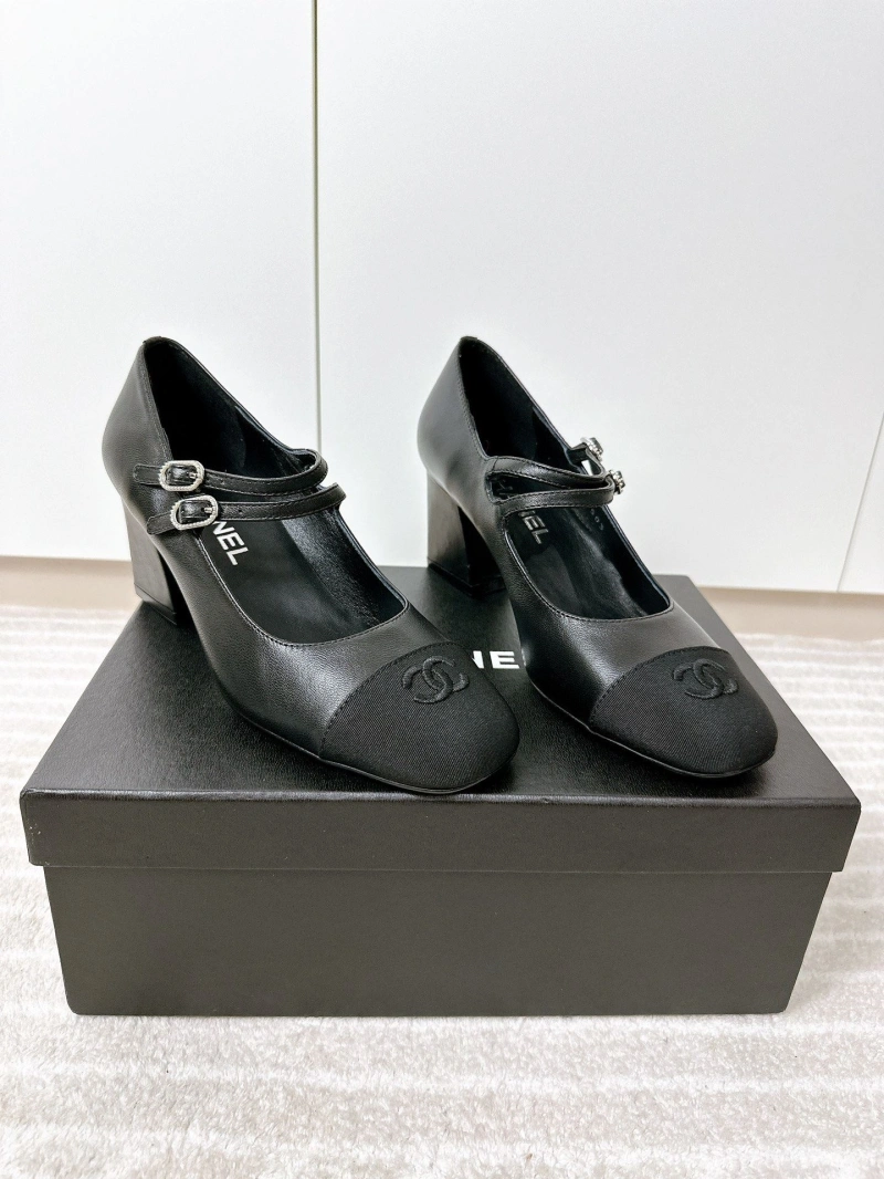 Versatile Chxnxl High Heels 131489