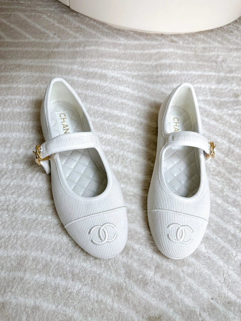 Durable Chxnxl Flat Shoes 131603