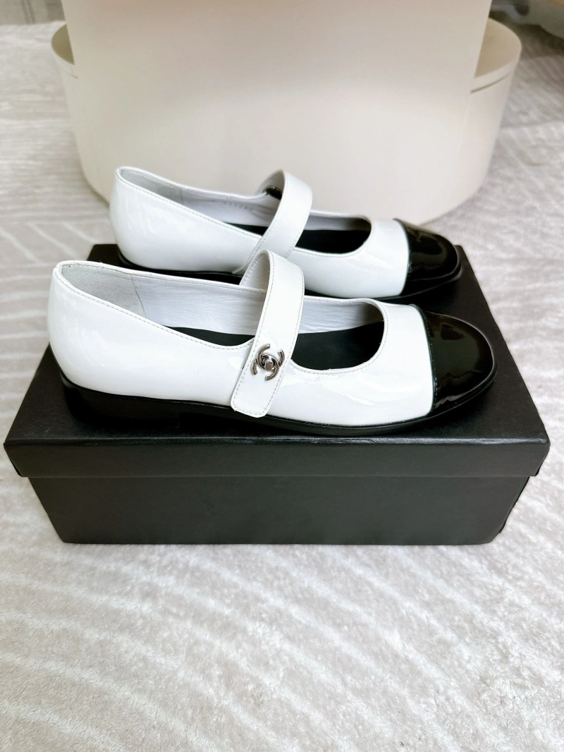 Chxnxl Flat Shoes Sleek 131613