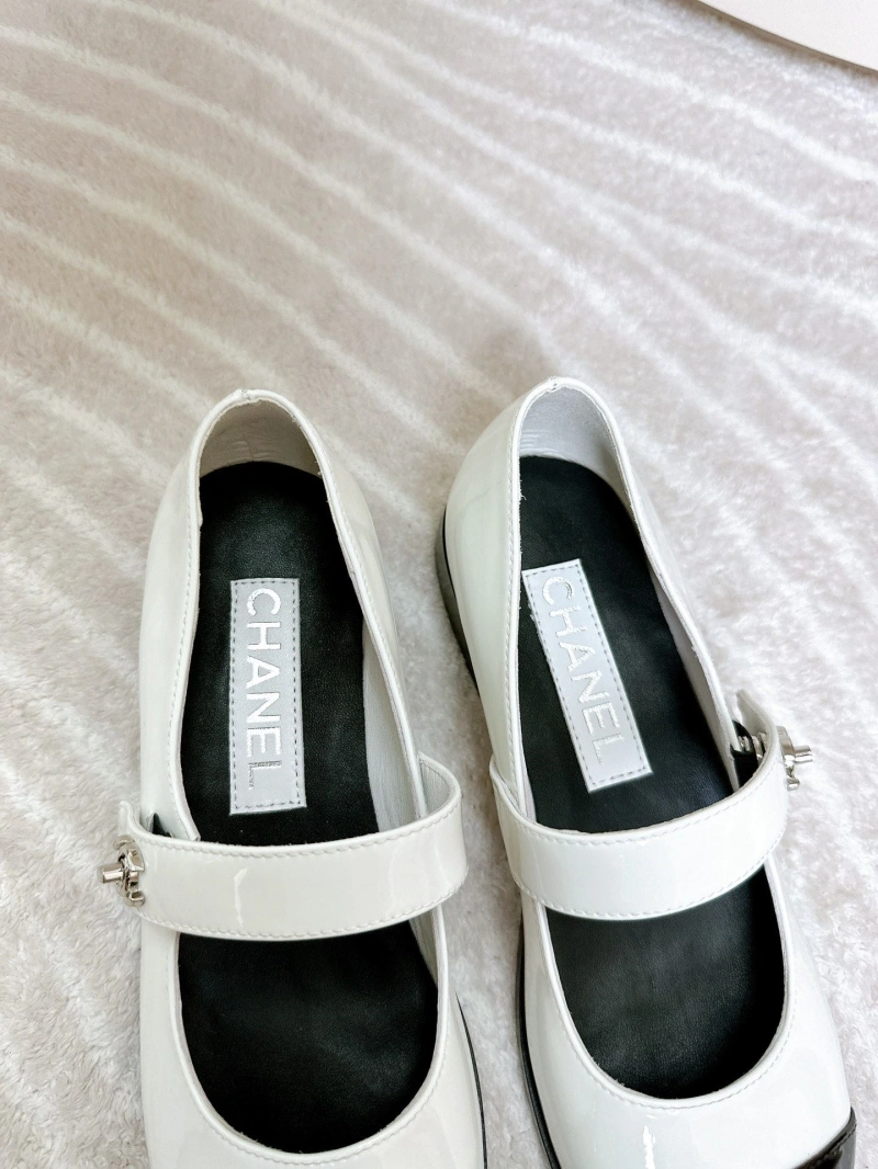 Chxnxl Flat Shoes Sleek 131613
