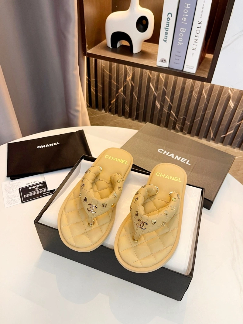 SportInspired Chxnxl Slippers 132171