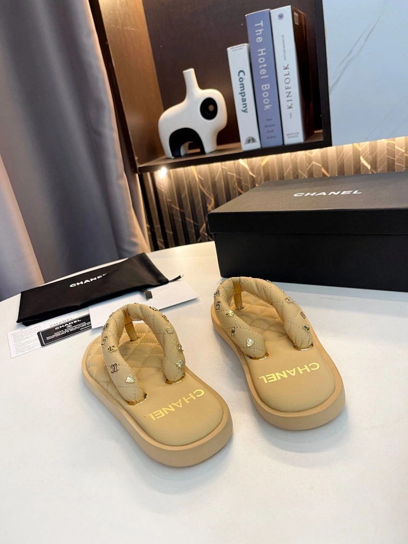 SportInspired Chxnxl Slippers 132171