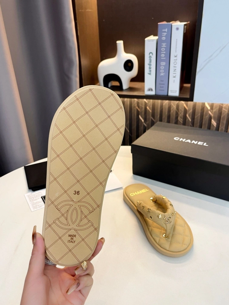 SportInspired Chxnxl Slippers 132171