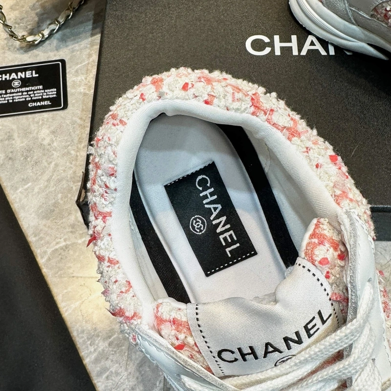 Sophisticated Chxnxl Sneakers 131935