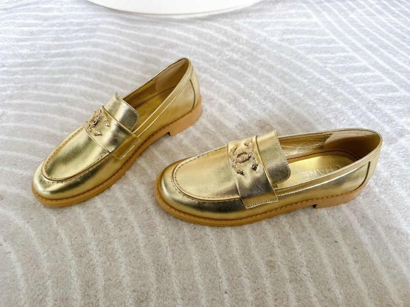 Durable Chxnxl Leather Shoes 131354