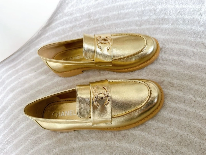 Durable Chxnxl Leather Shoes 131354