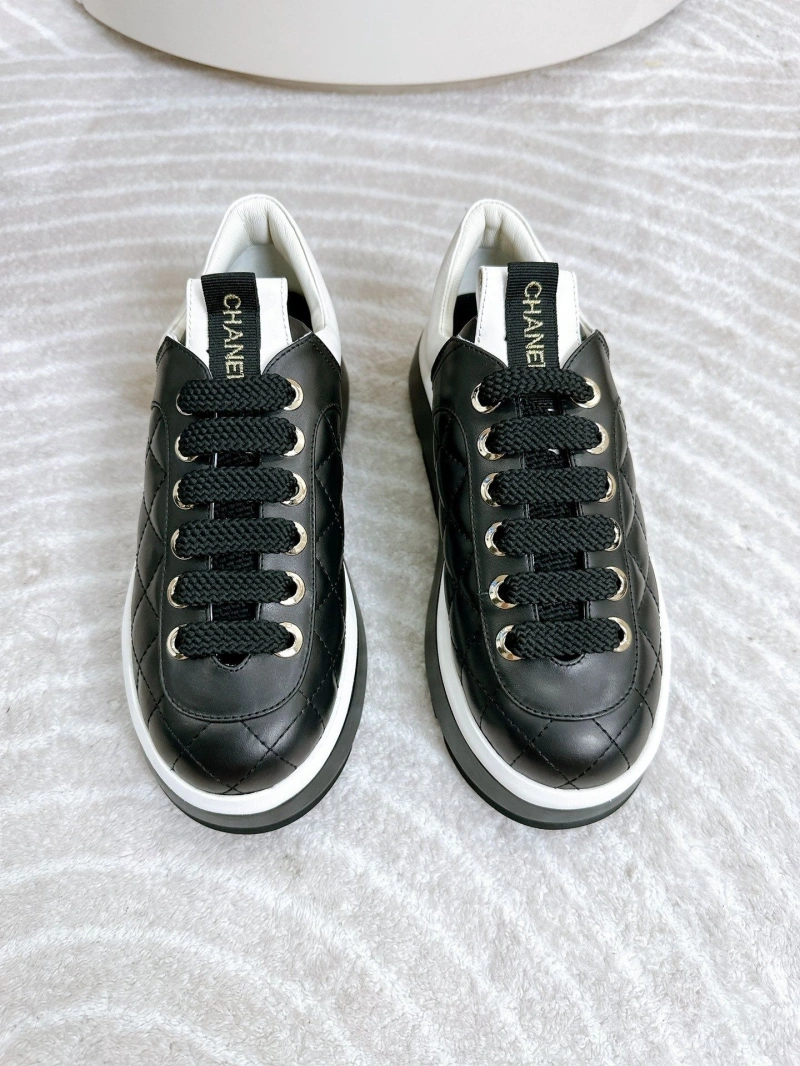 Minimalist Chxnxl Sneakers 131916