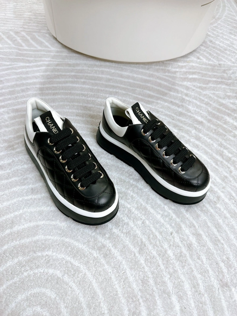 Minimalist Chxnxl Sneakers 131916