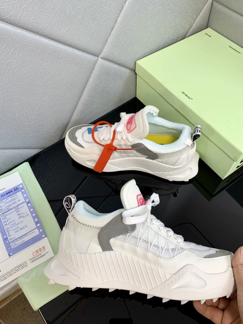 Minimalist Off-Whxtx Sneakers 207870