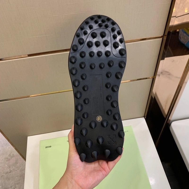 Soft Off-Whxtx Sneakers 207827