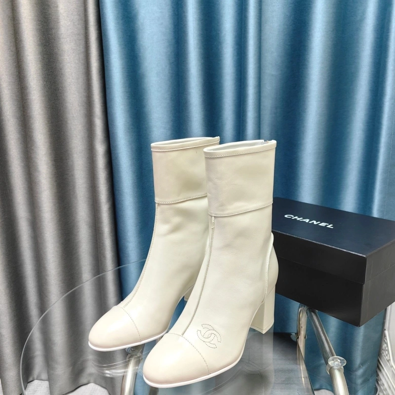 Minimalist Chxnxl Boots 129791