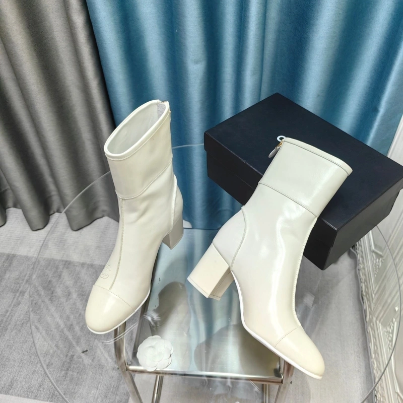 Minimalist Chxnxl Boots 129791
