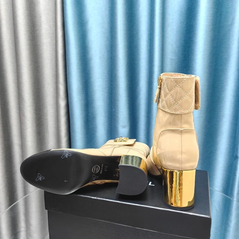 Classic Chxnxl Boots 129790