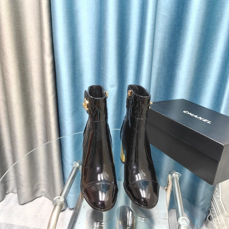 Practical Chxnxl Boots 129792