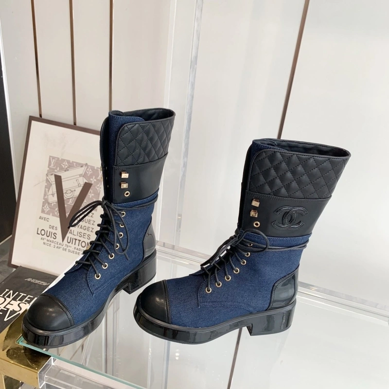 Versatile Chxnxl Boots 129777