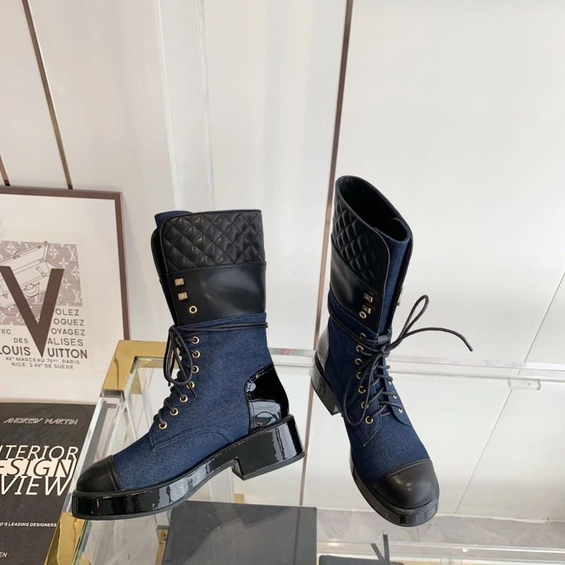 Versatile Chxnxl Boots 129777