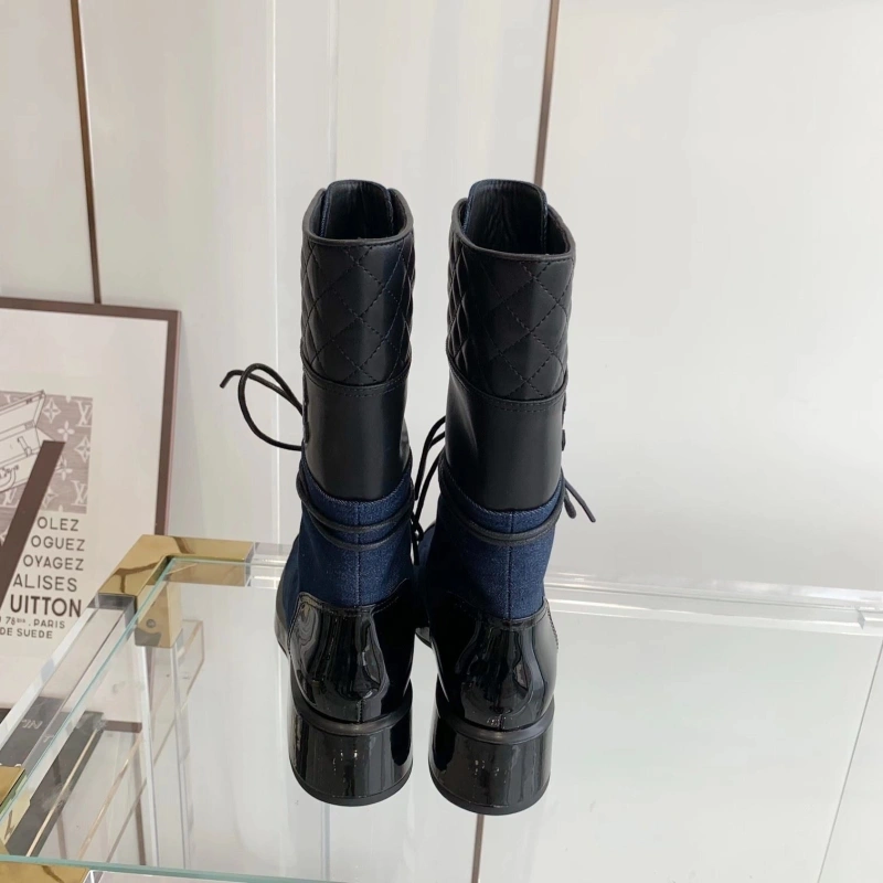 Versatile Chxnxl Boots 129777