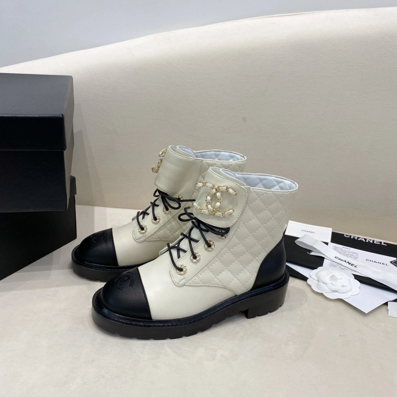Bold Chxnxl Boots 129765