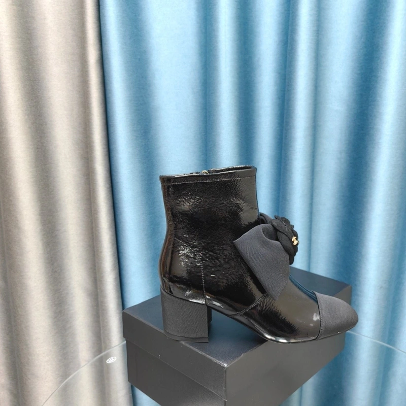 Classic Chxnxl Boots 129766