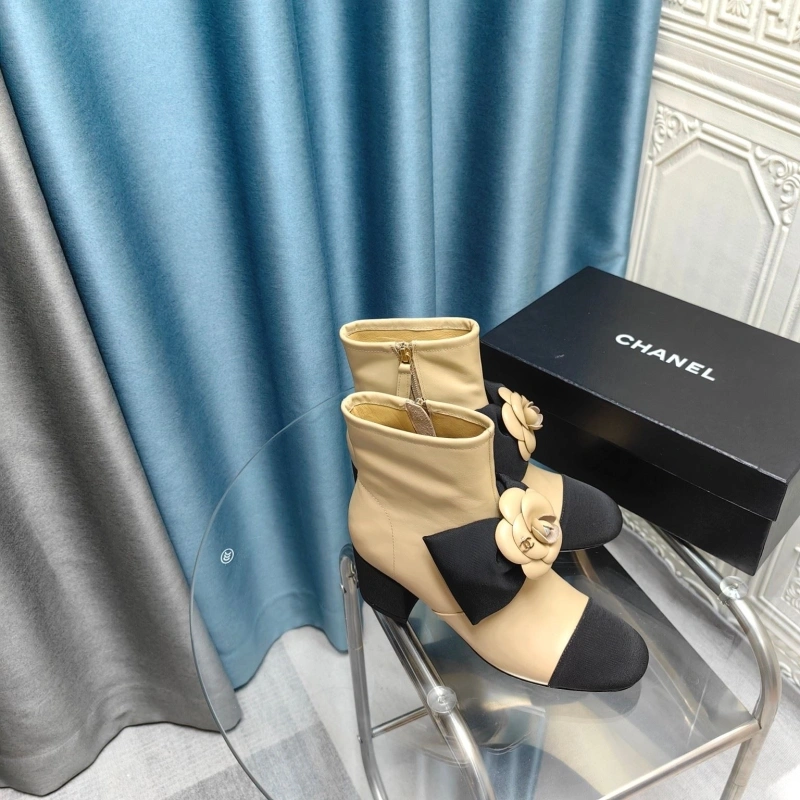 Practical Chxnxl Boots 129761