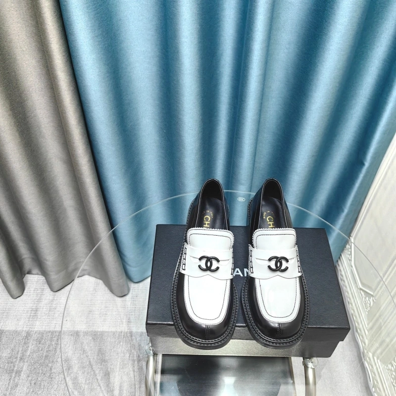 Bright Chxnxl Leather Shoes 128795