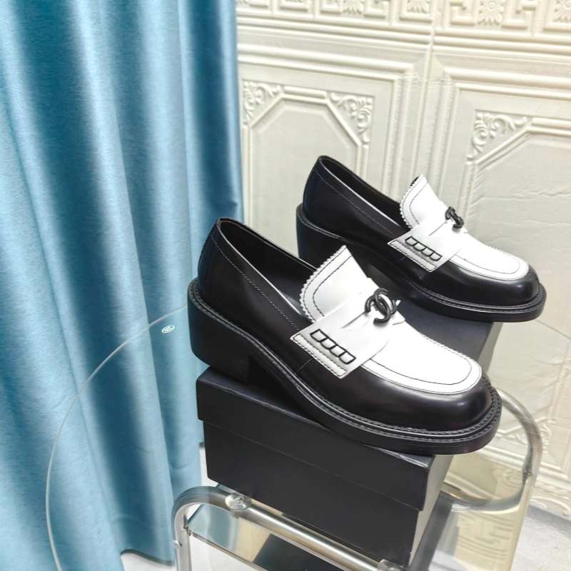 Bright Chxnxl Leather Shoes 128795