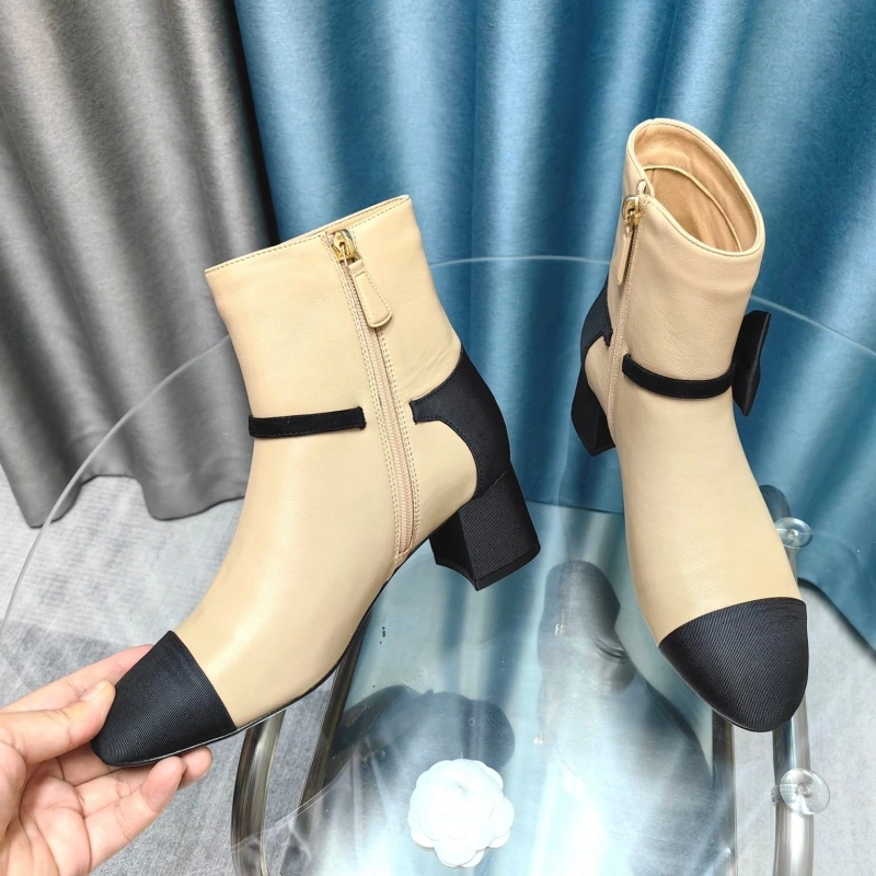 Timeless Chxnxl Boots 129760