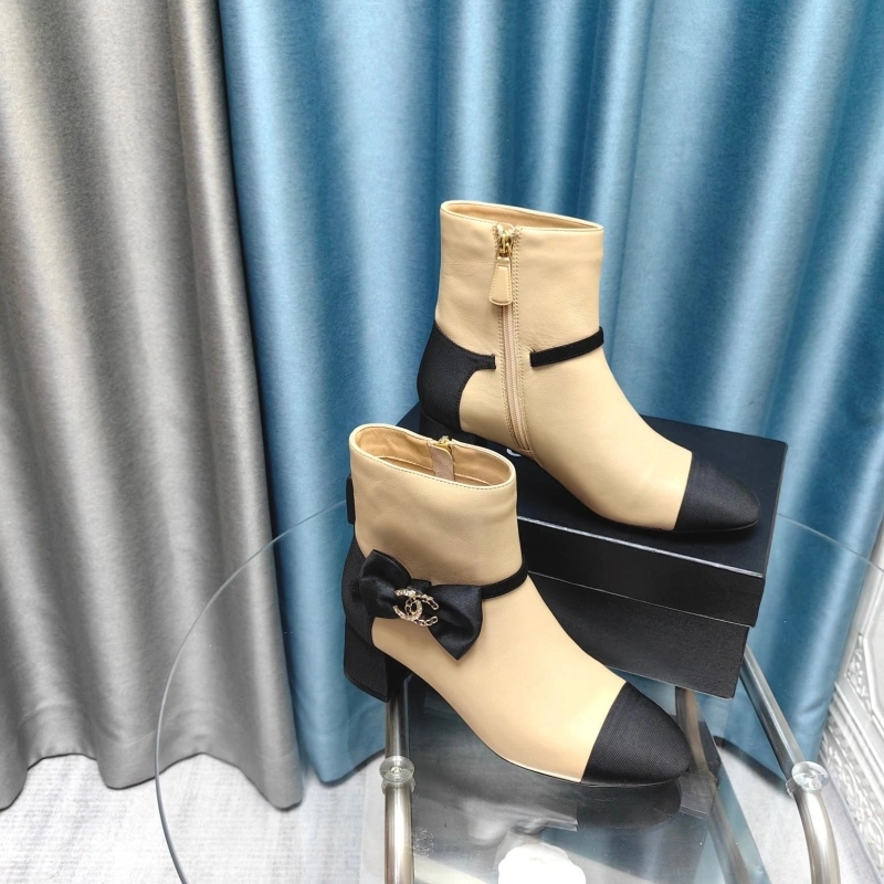 Timeless Chxnxl Boots 129760