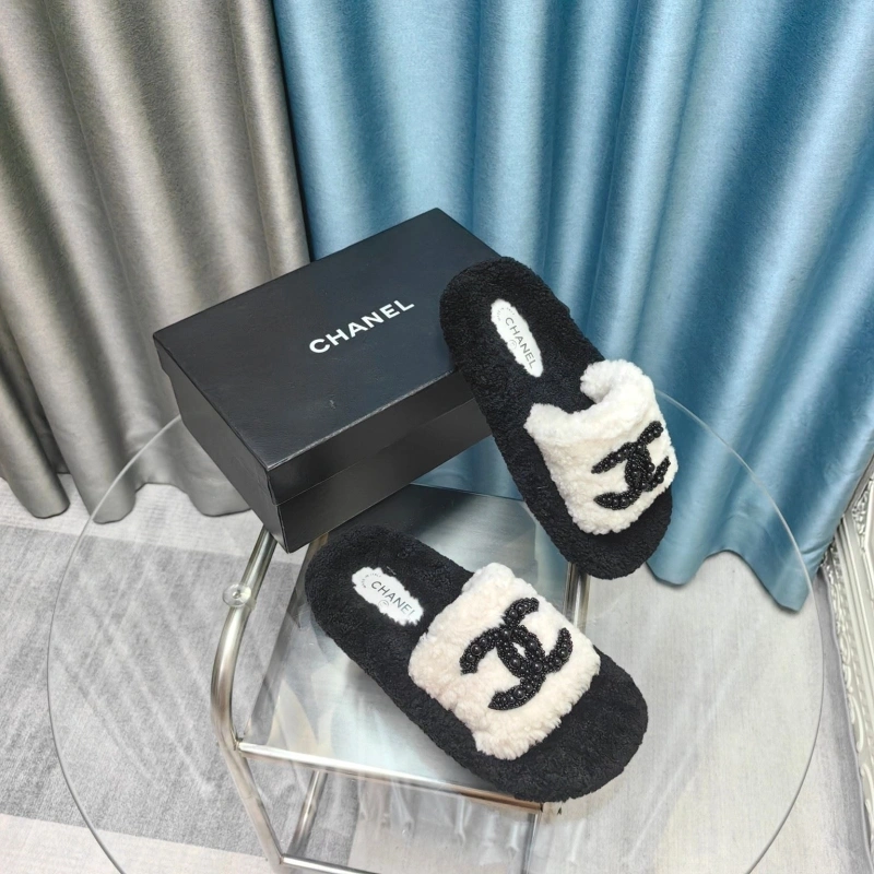 Chxnxl Slippers Timeless 128251