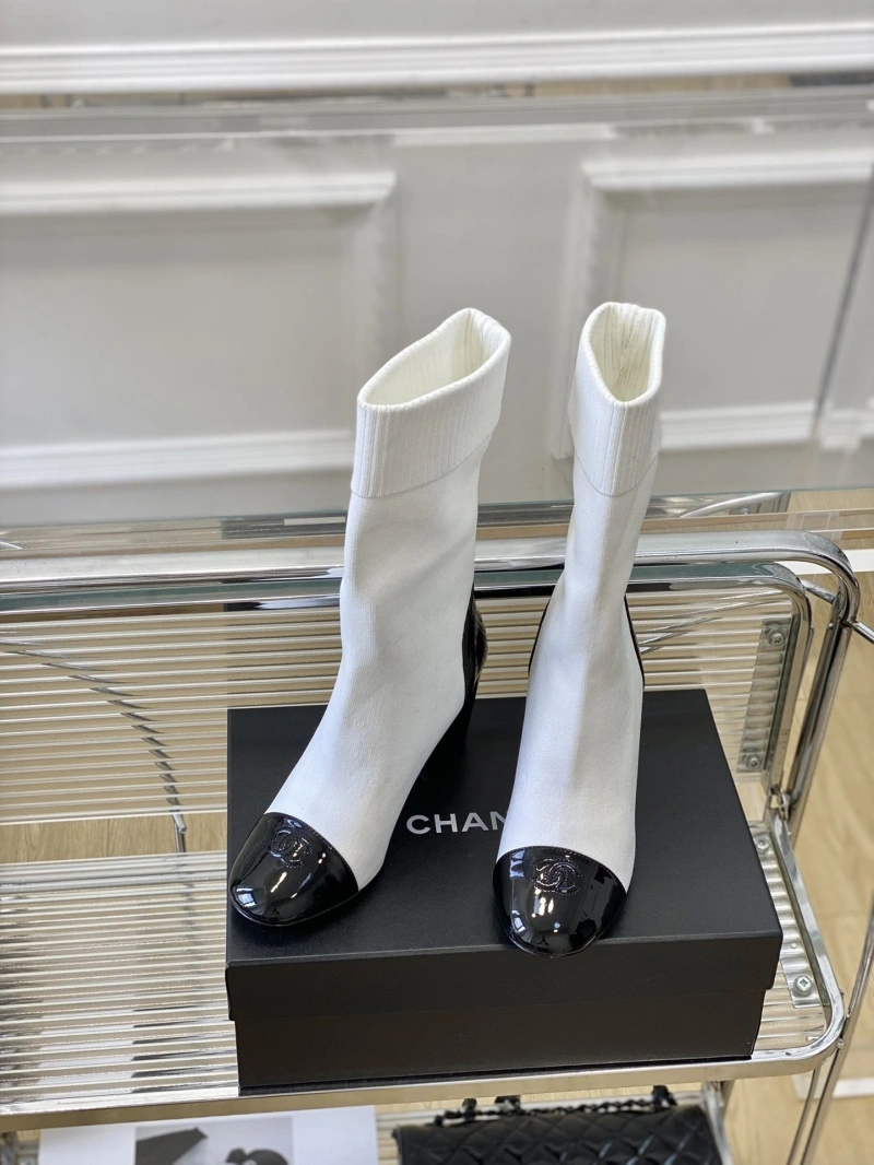 Classic Chxnxl Boots 129753