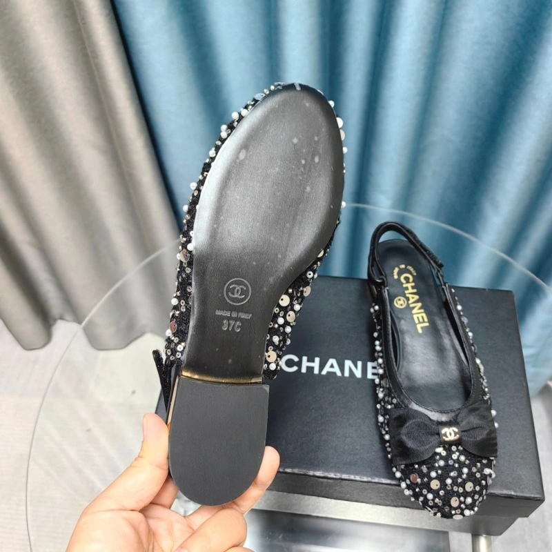 Bold Chxnxl Sandals 128680