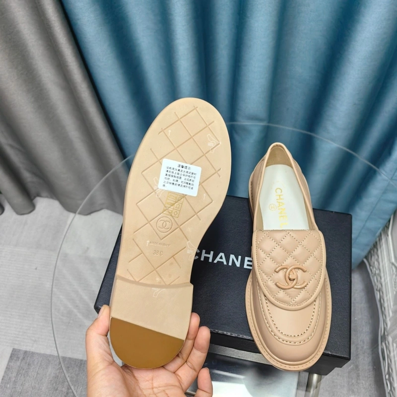 Flexible Chxnxl Leather Shoes 128784