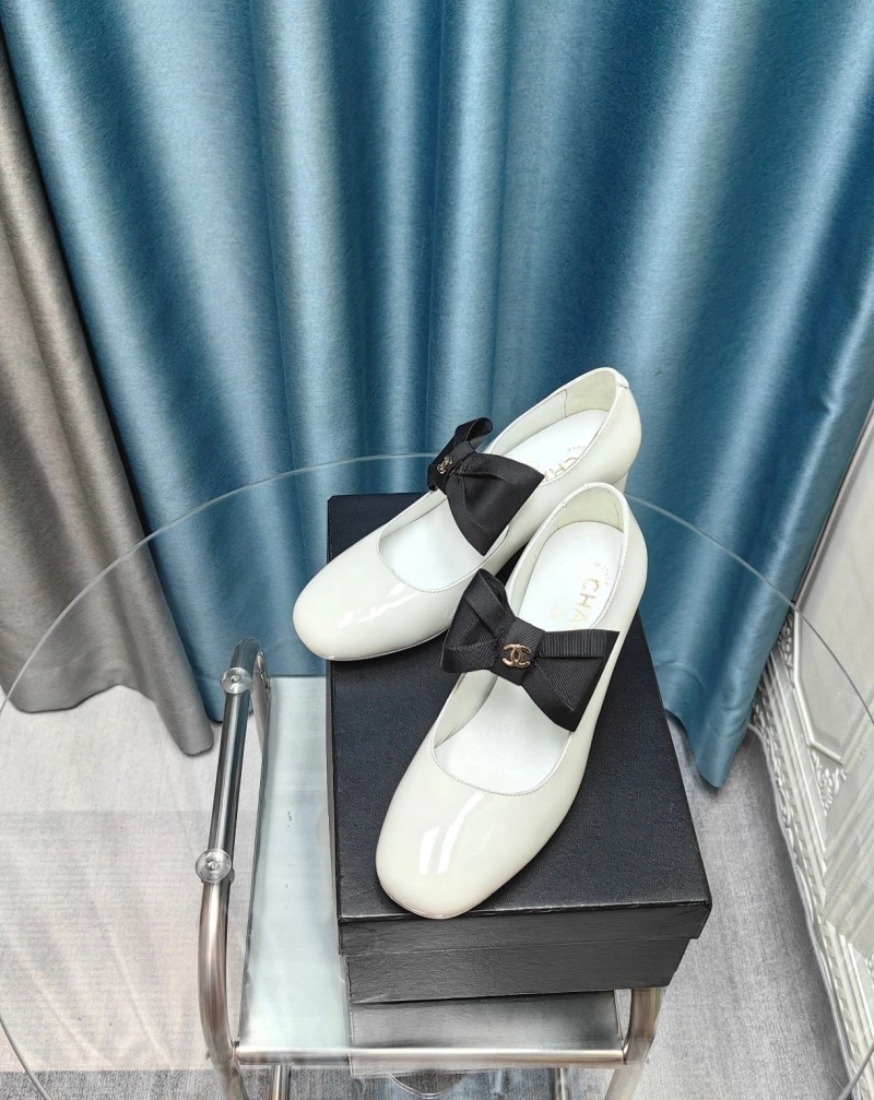 Unique Chxnxl High Heels 129048