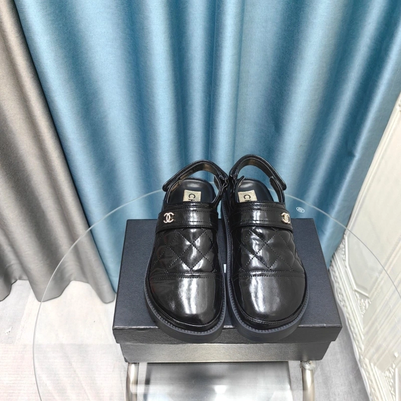 Efficient Chxnxl Sandals 128666