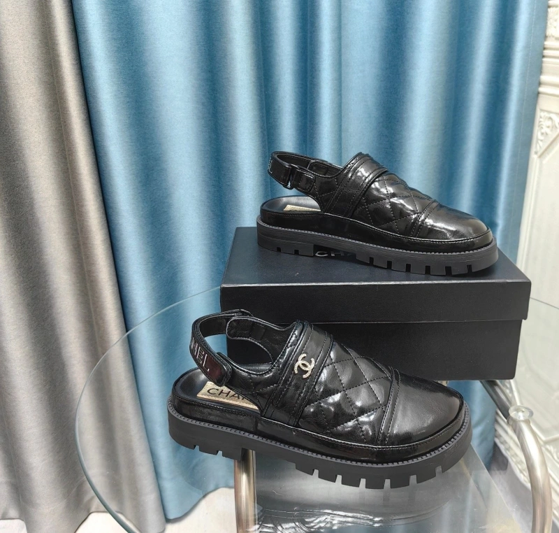 Efficient Chxnxl Sandals 128666