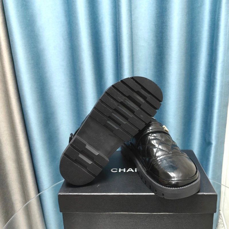 Efficient Chxnxl Sandals 128666